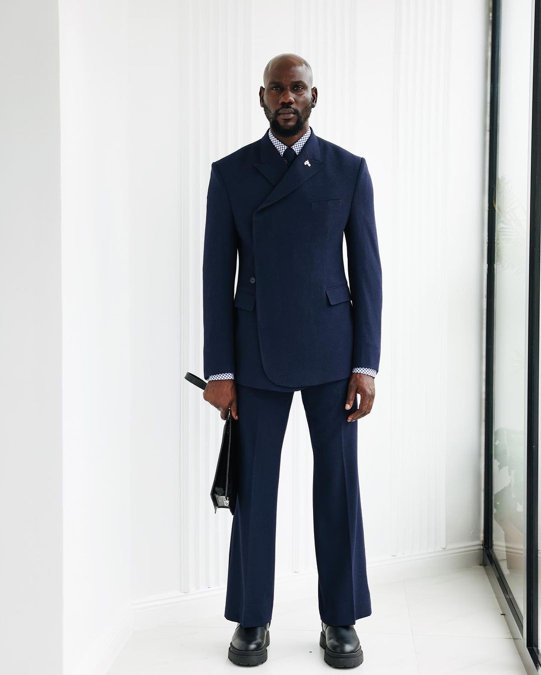 Seersucker Suit Peak Lapel Suit in Color 