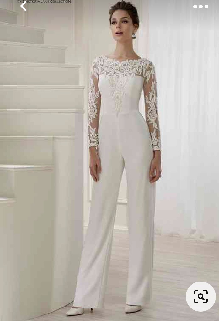 Woman jumpsuit with train by 