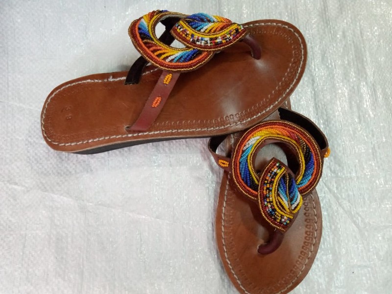 pure leather slippers