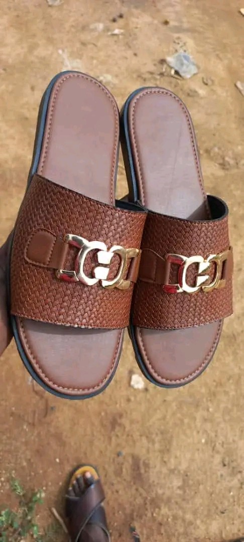 sleepers shoes for men