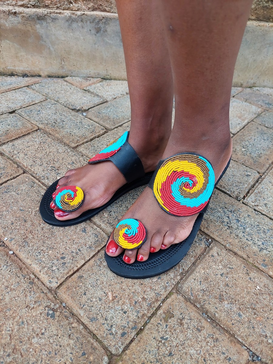 COL DOM Flip Flops Red Abstract Sandals Beach Slippers for Men/Women COL DOM Flip Flops Red Abstract Sandals Beach Slippers for Men/Women