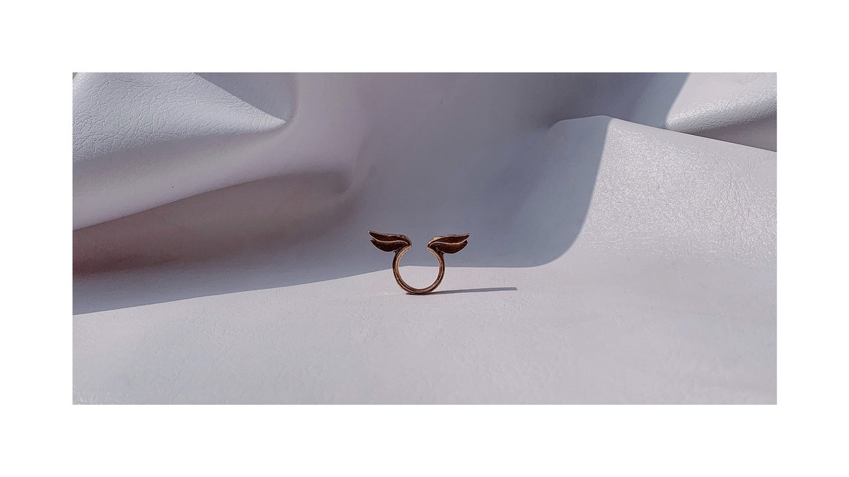 Angel wings knuckle ring by estrogine Rings Afrikrea