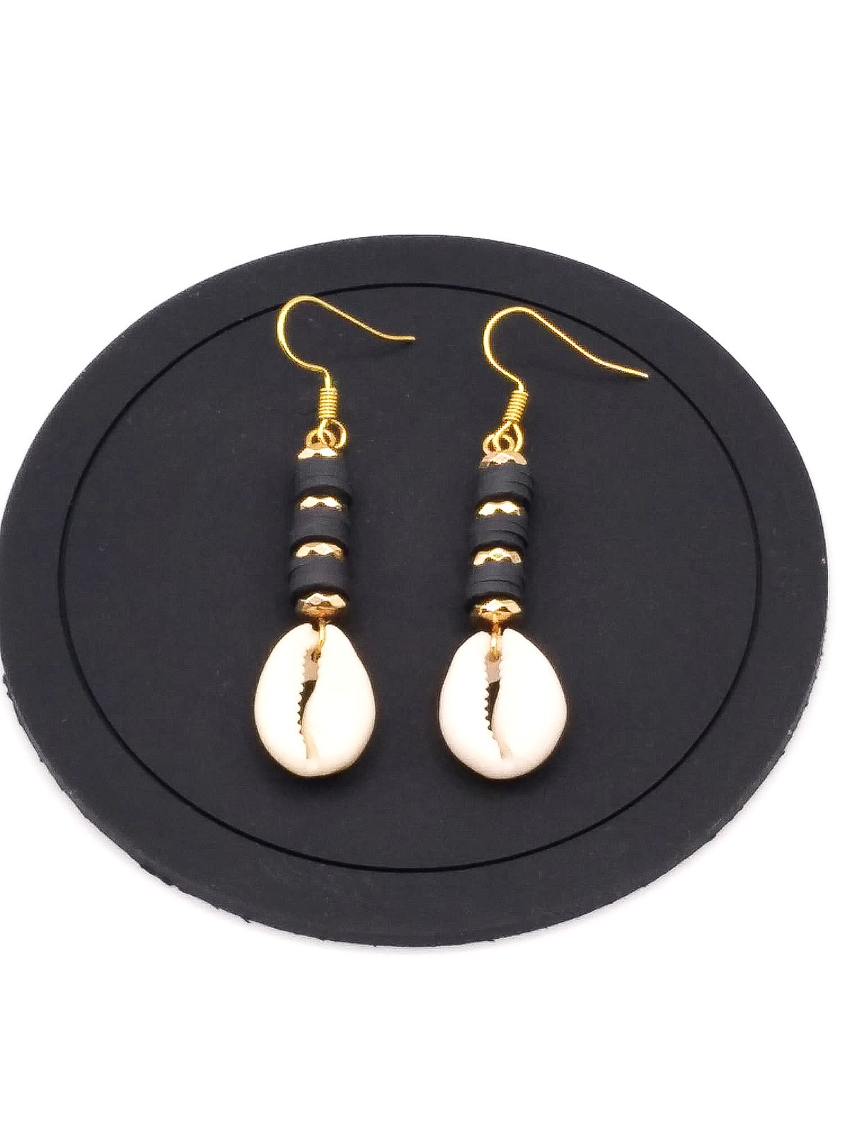 Dangling cowrie earrings by elikyadesign Hanging drops earrings