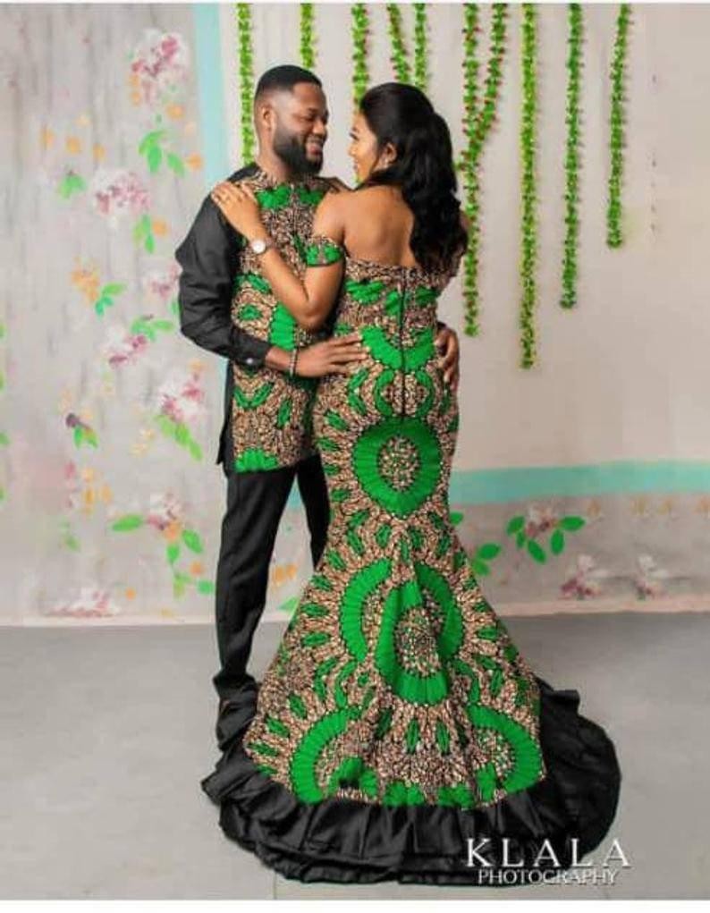 Couples africains assortis tenue Ankara Wax, mode afrocentrique par mof Afrikrea